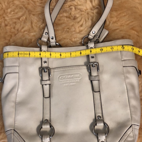 Coach leather bag - Picture 4 of 8